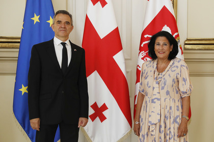 Посланик Веселин Вълканов връчи акредитивните си писма на президента на Грузия Саломе Зурабишвили